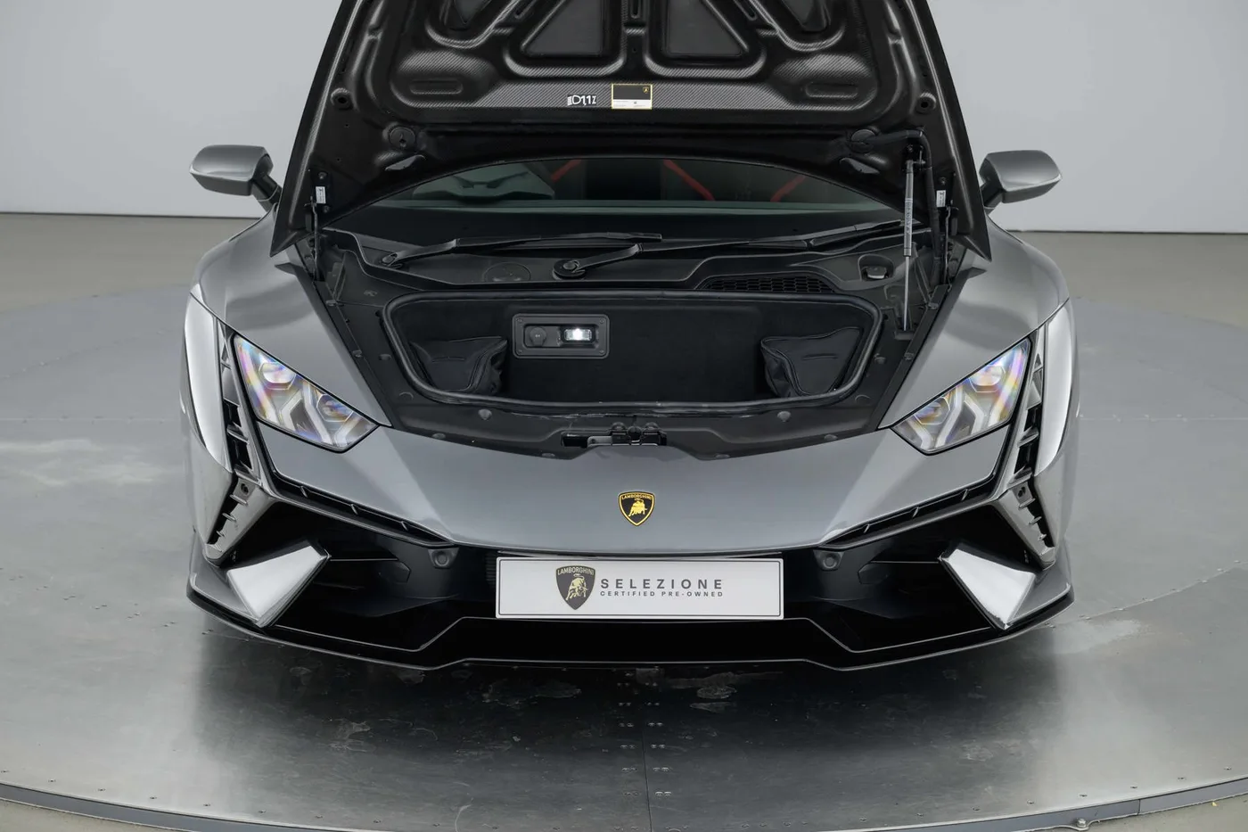 2025 Lamborghini Huracán Tecnica angeboten von einer Vertragshändlergruppe in Hatfield, Vereinigtes Königreich, Foto 11 von 20