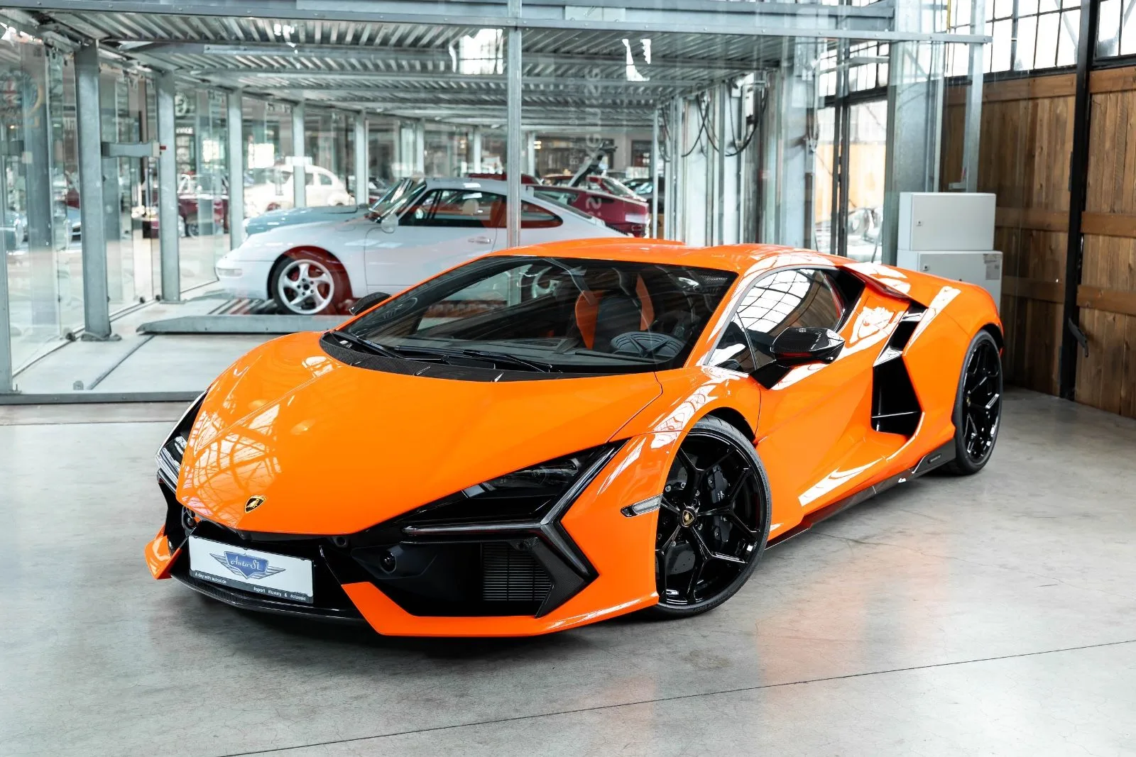 2025 Lamborghini Revuelto angeboten von einem Fachhändler in Neuss, Deutschland, Hauptfoto