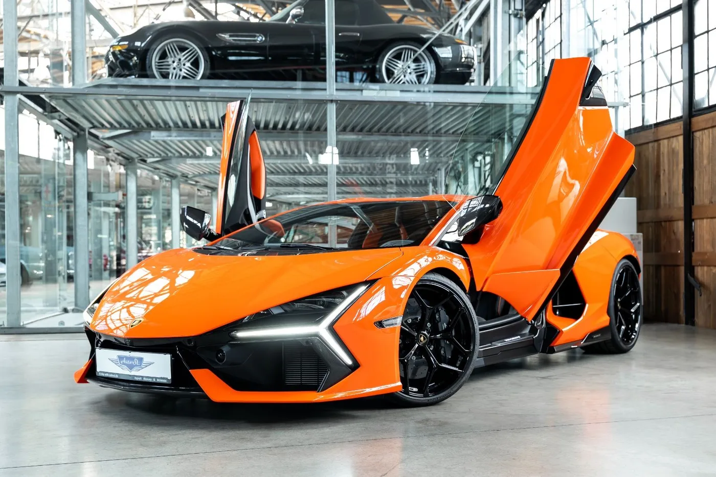 2025 Lamborghini Revuelto offered by a specialist dealer in Neuss, Germany, photo 8 of 10