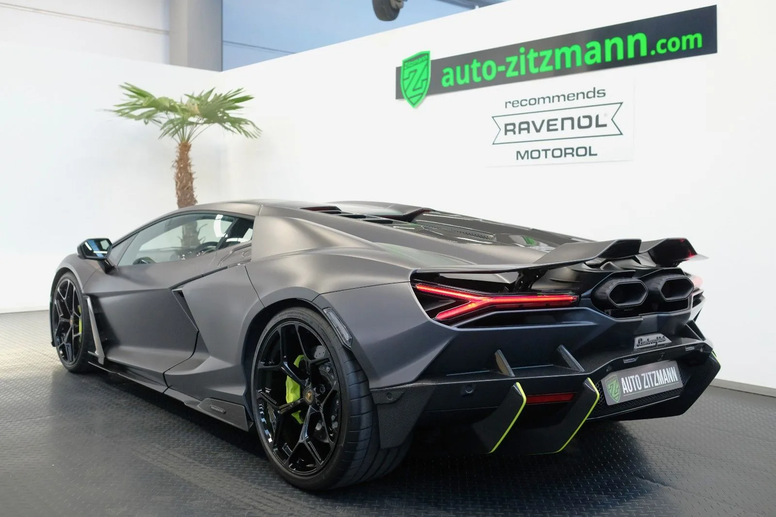 2025 Lamborghini Revuelto, 3/30