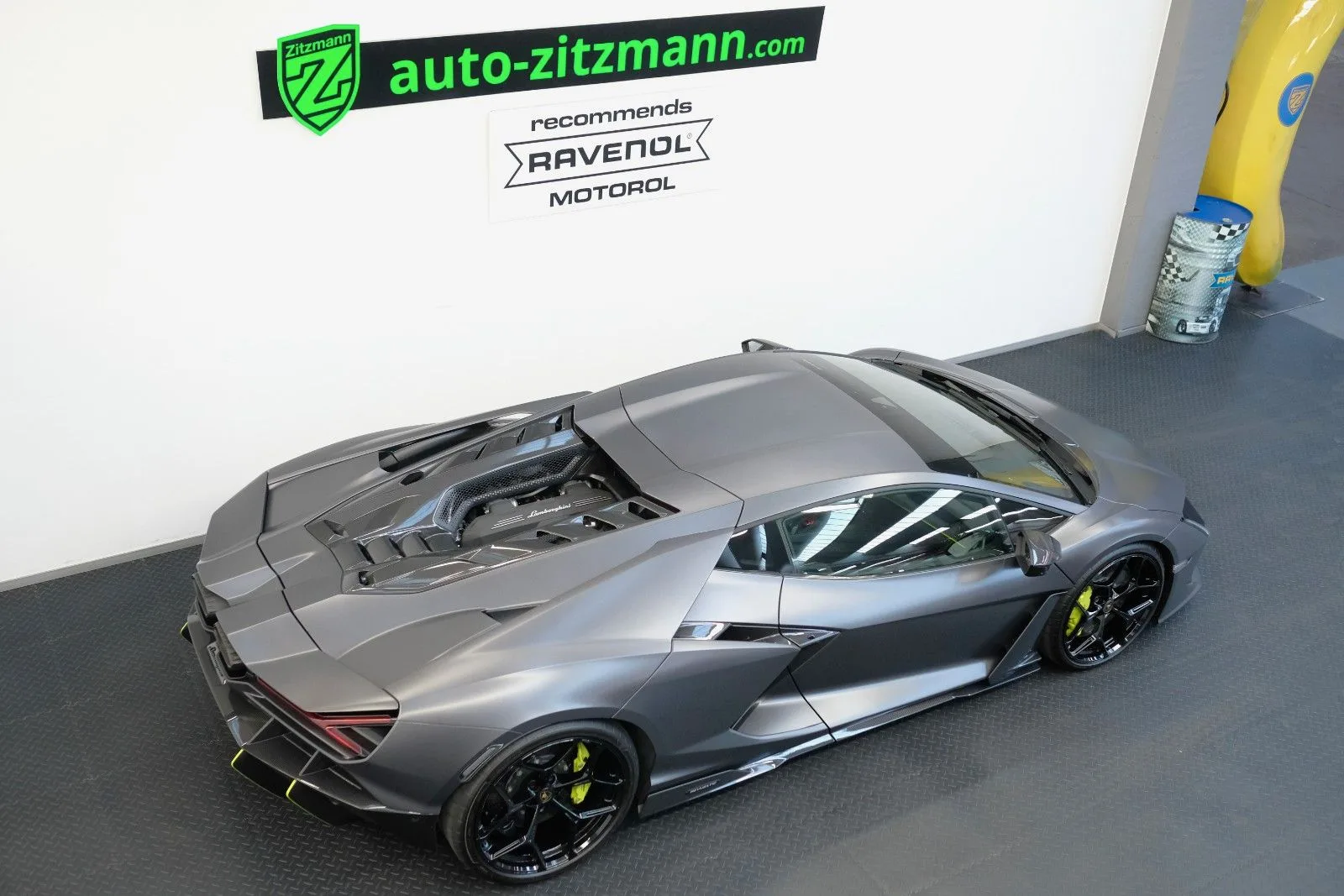 2025 Lamborghini Revuelto, 7/30