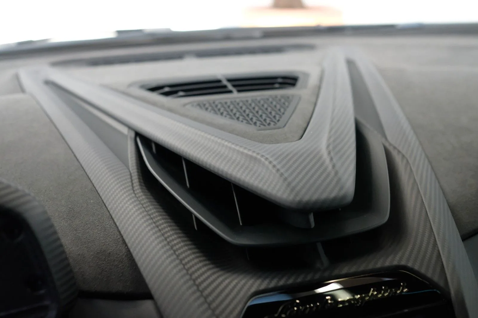 2025 Lamborghini Revuelto, 26/30