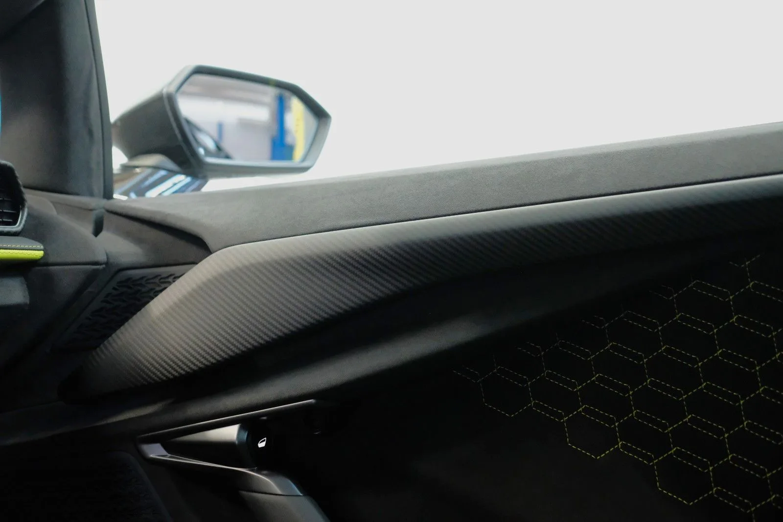 2025 Lamborghini Revuelto, 28/30