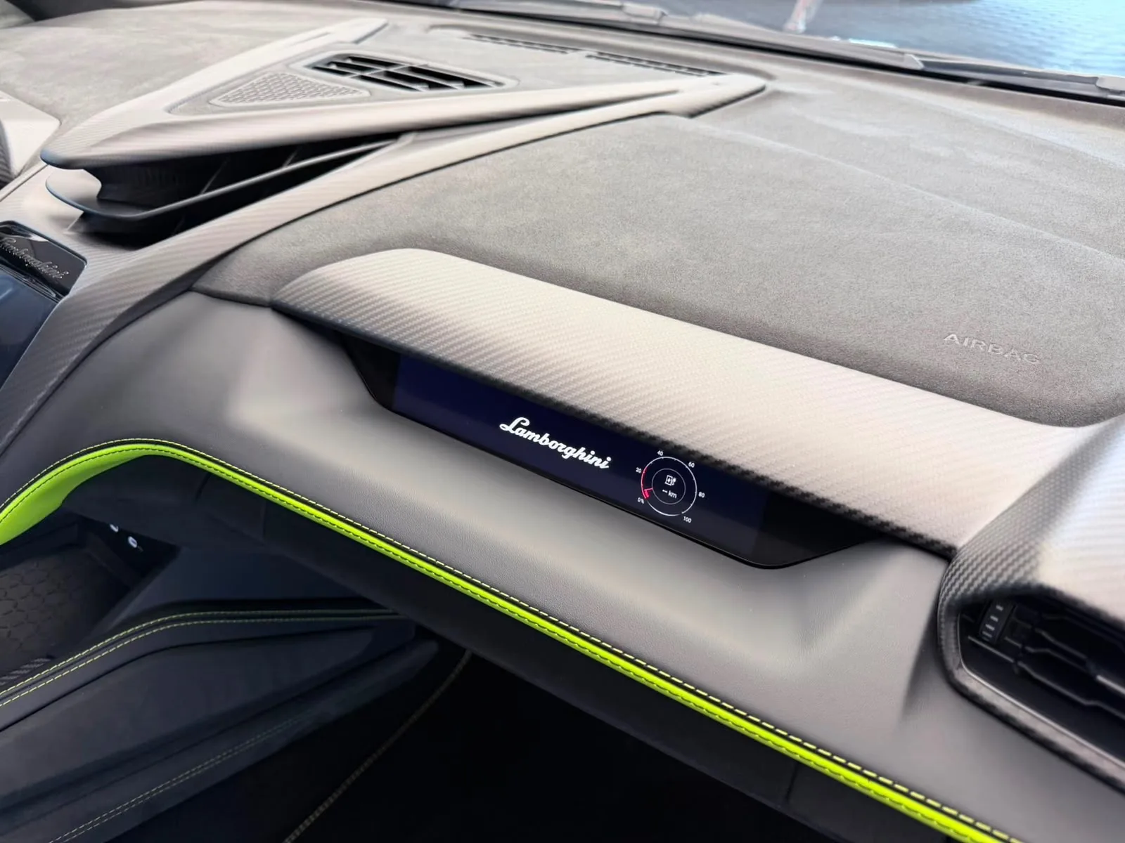 2025 Lamborghini Revuelto, 15/21