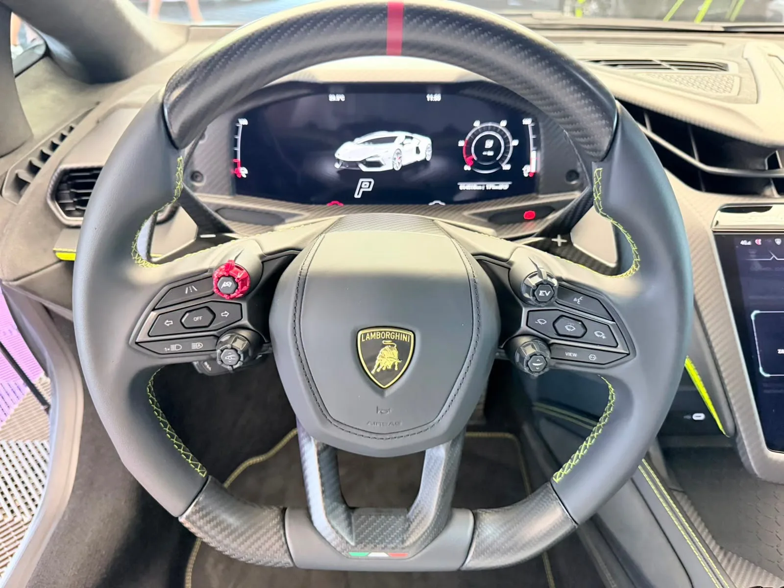2025 Lamborghini Revuelto, 20/21