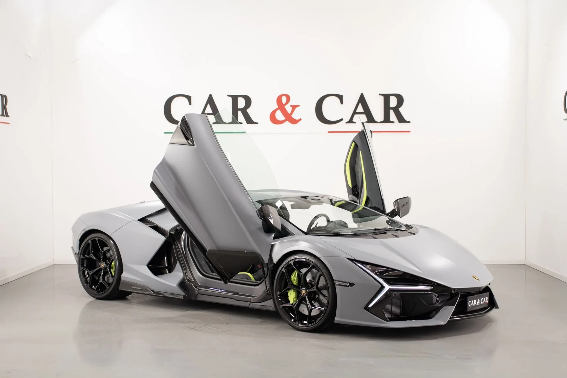 2025 Lamborghini Revuelto offered by a supercar dealer in Zibido San Giacomo, Italy, main photo