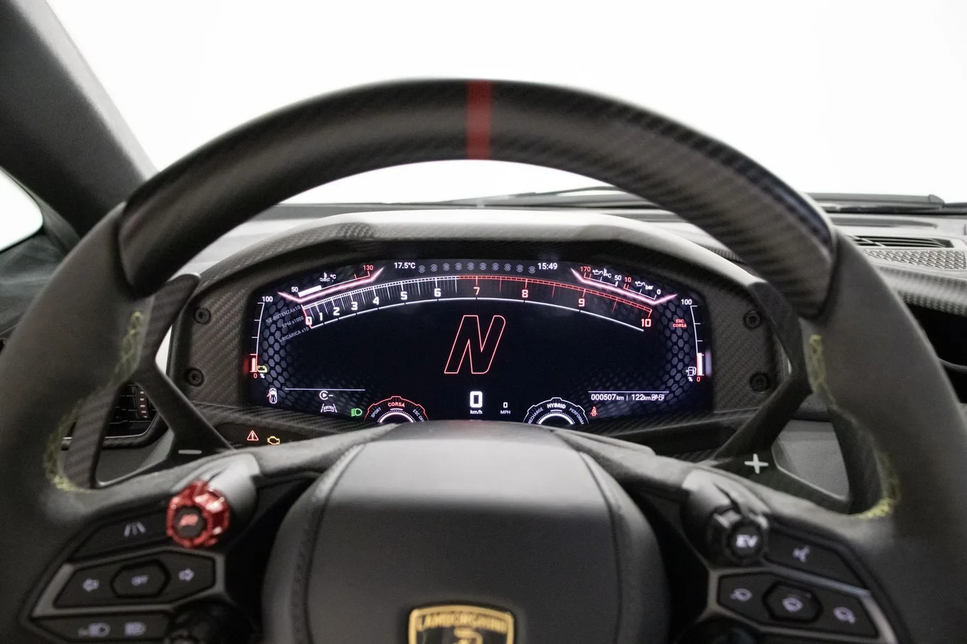 2025 Lamborghini Revuelto angeboten von einem Supersportwagenhändler in Zibido San Giacomo, Italien, Foto 15 von 24