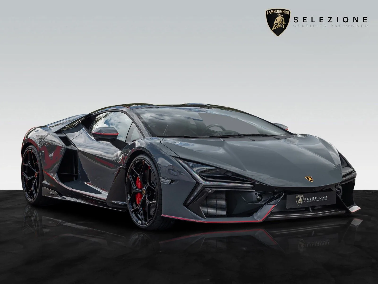 2025 Lamborghini Revuelto proposée par un concessionnaire agréé à Berlin, Allemagne, photo principale