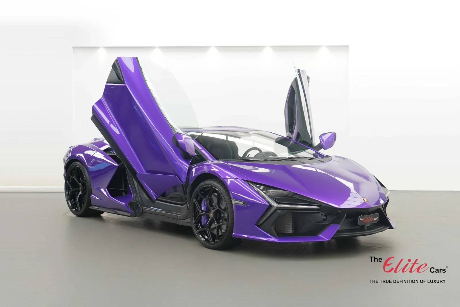 2025 Lamborghini Revuelto offered by a specialist dealer in Dubai, United Arab Emirates, main photo