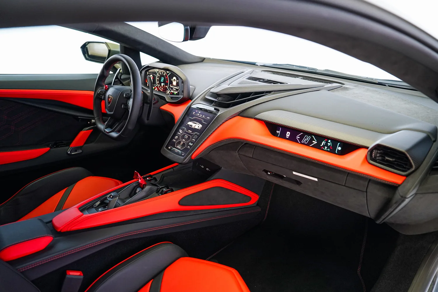 2025 Lamborghini Revuelto, 15/17