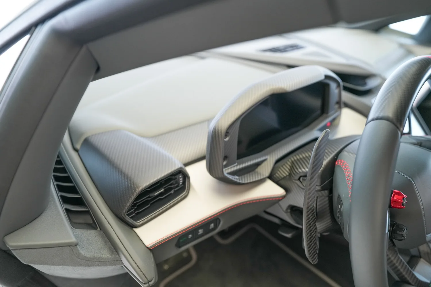 2025 Lamborghini Revuelto Ad Personam Alpha, 6/20