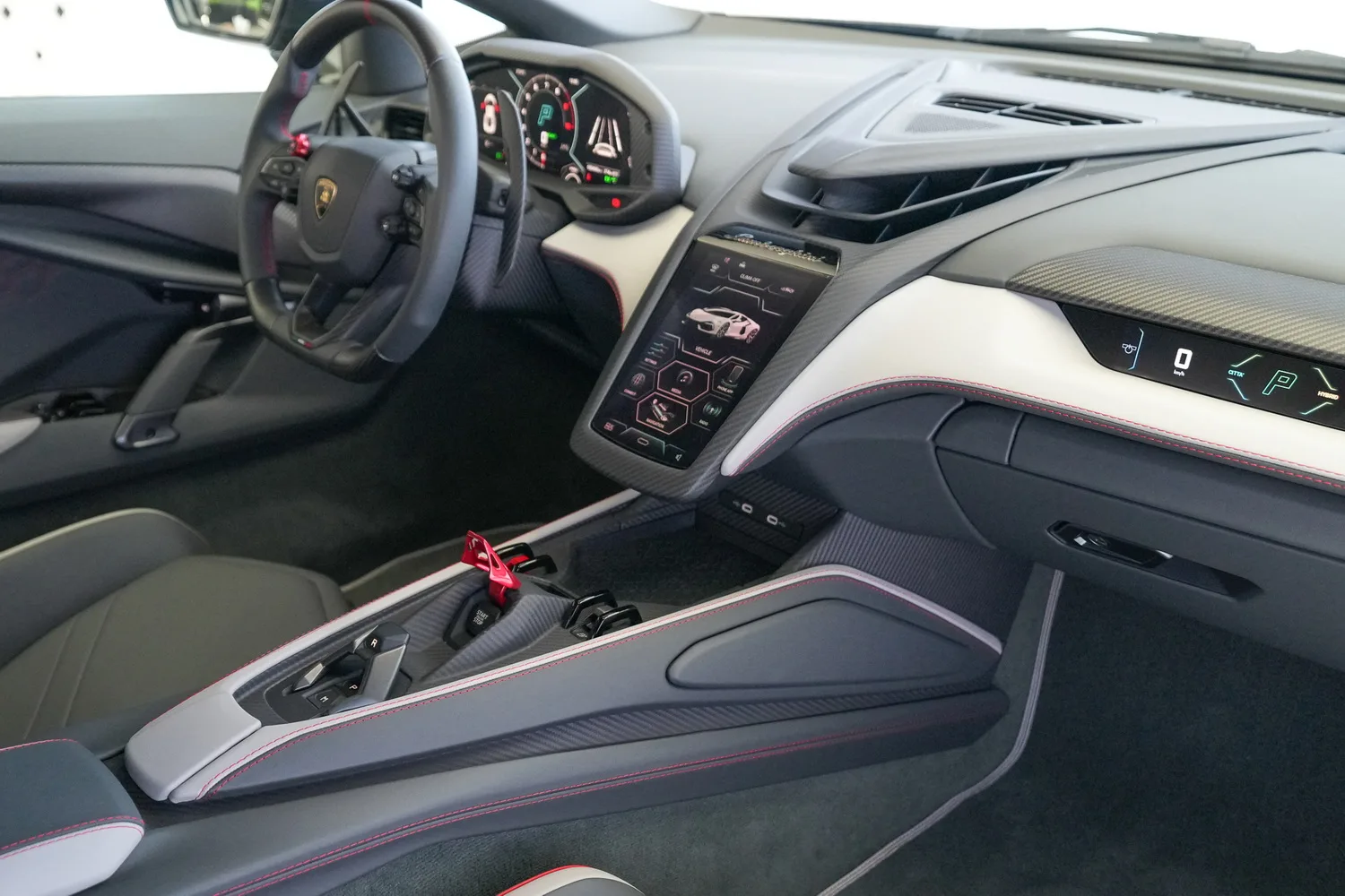 2025 Lamborghini Revuelto Ad Personam Alpha, 9/20