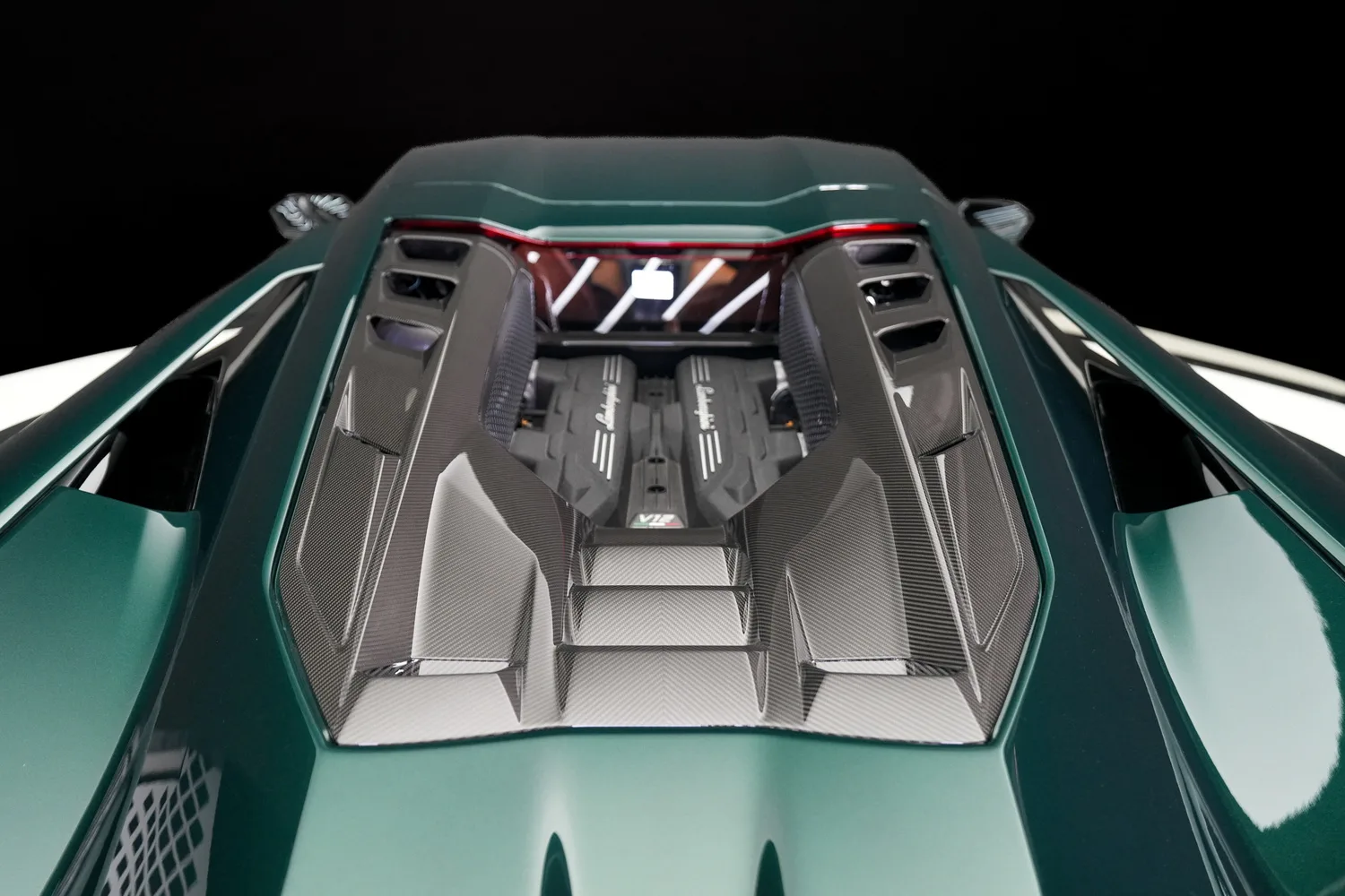 2025 Lamborghini Revuelto Ad Personam Alpha, 17/20