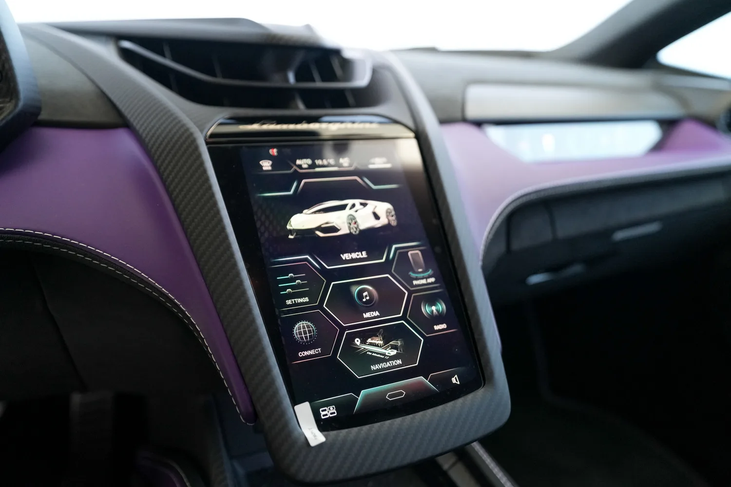 2025 Lamborghini Revuelto, 8/20