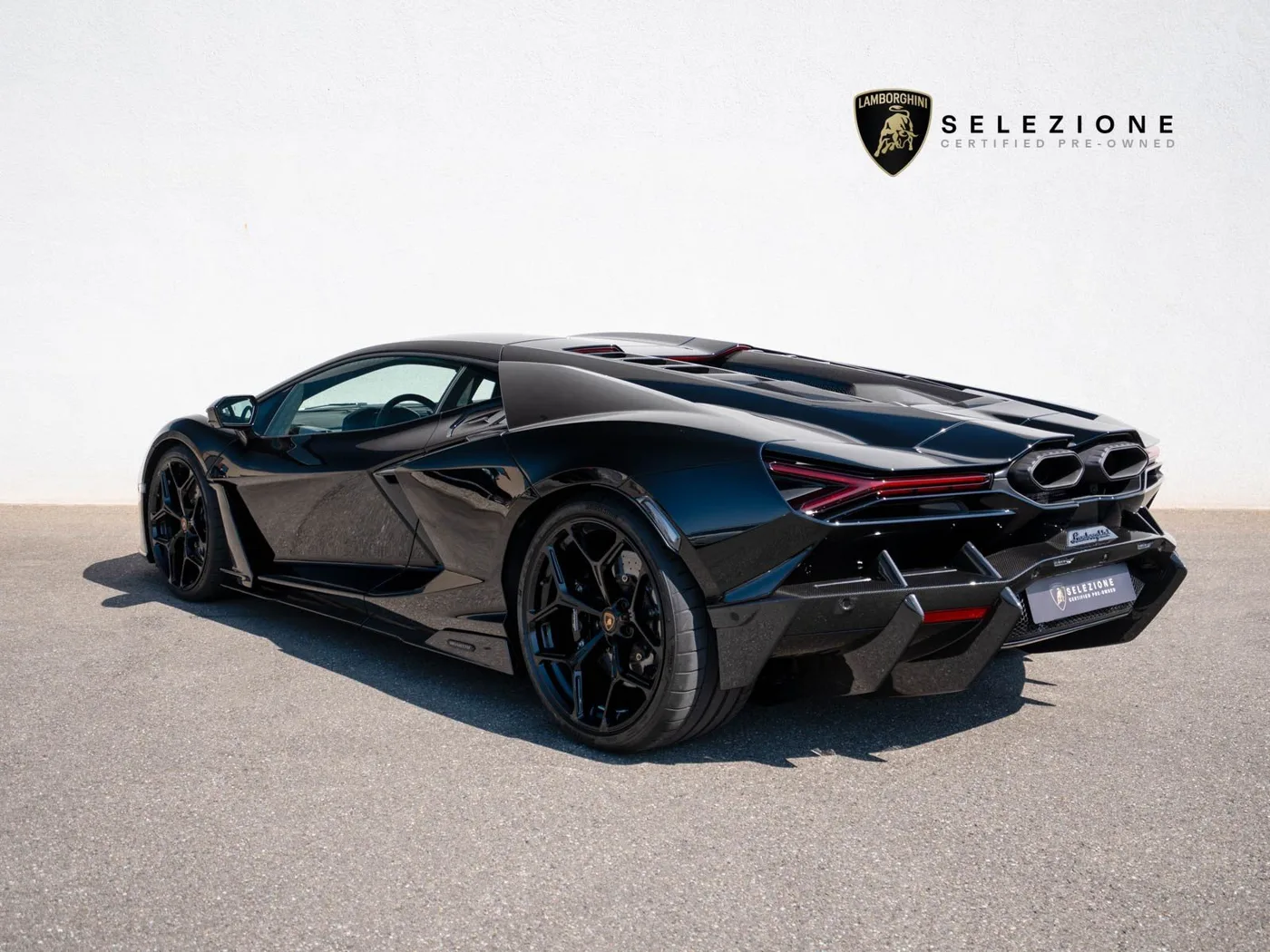 2025 Lamborghini Revuelto proposée par un concessionnaire spécialisé à Singen, Allemagne, photo 8 sur 15