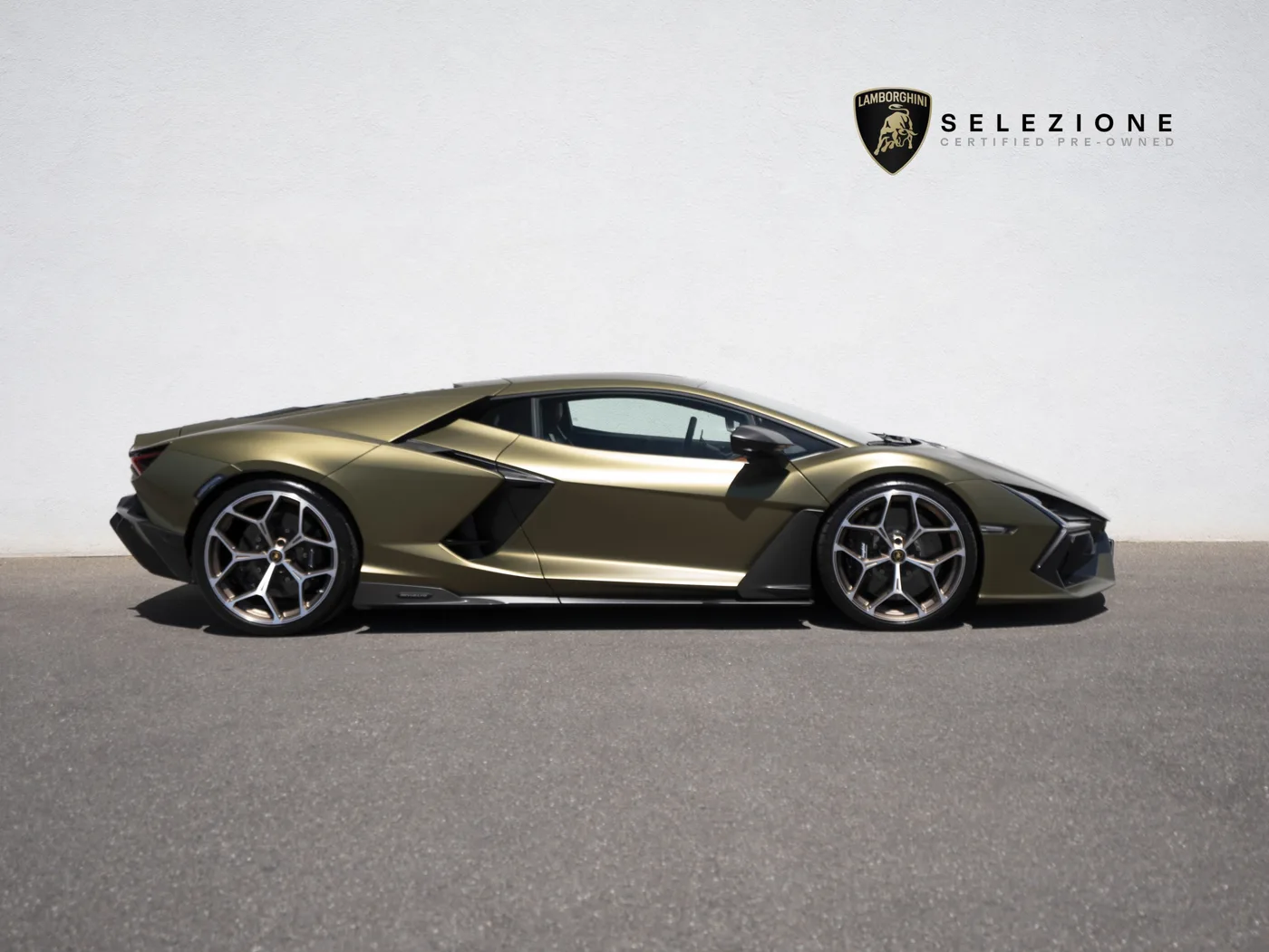 2025 Lamborghini Revuelto angeboten von einem Fachhändler in Singen, Deutschland, Foto 2 von 15