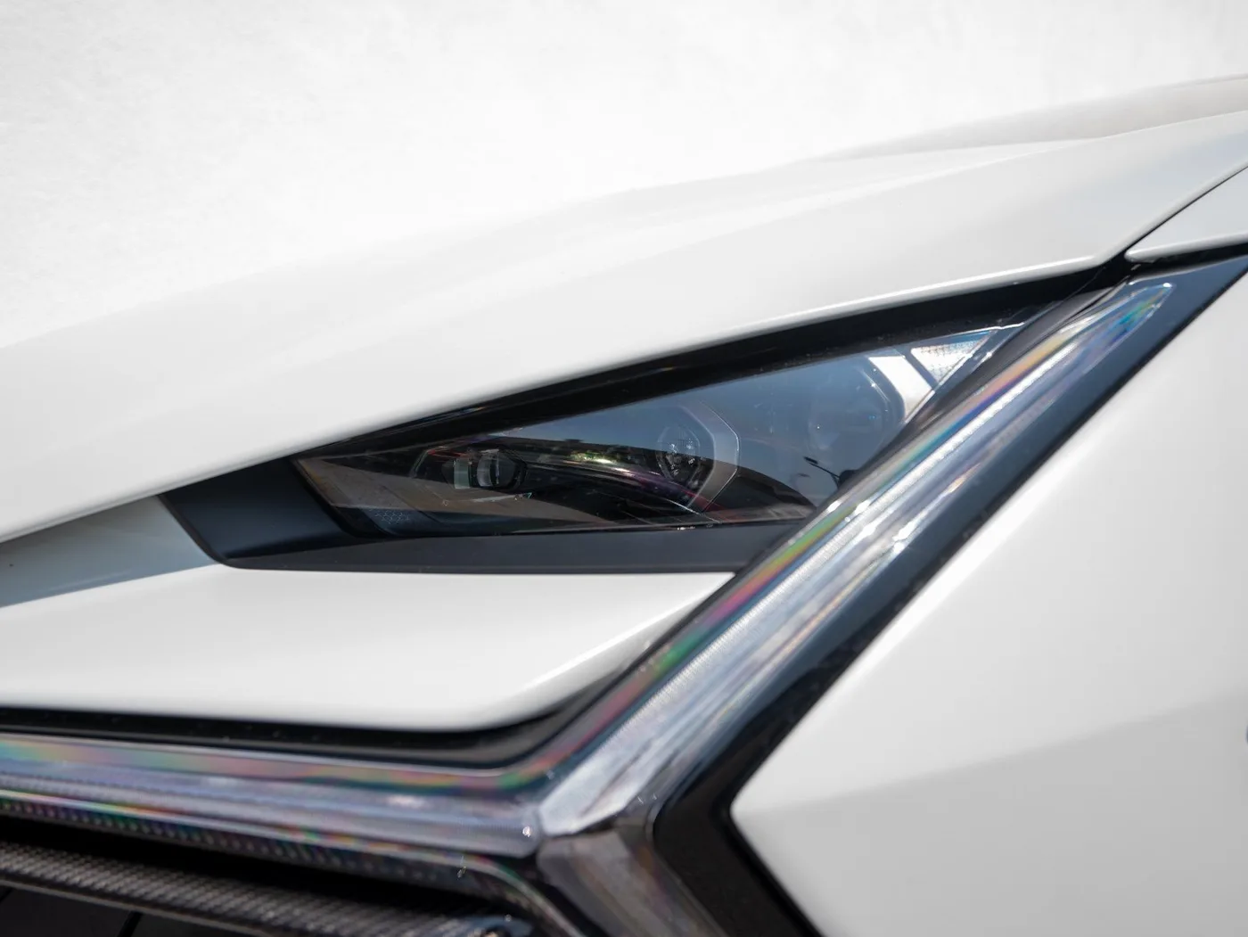 2025 Lamborghini Revuelto proposée par un concessionnaire spécialisé à Singen, Allemagne, photo 23 sur 25