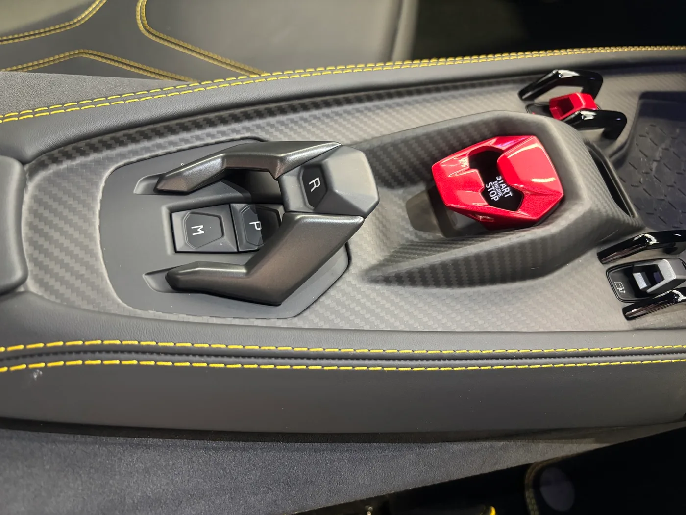 2025 Lamborghini Revuelto offered by a franchised dealer group in Pangbourne, United Kingdom, photo 17 of 20