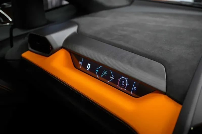 2025 Lamborghini Revuelto, 16/20