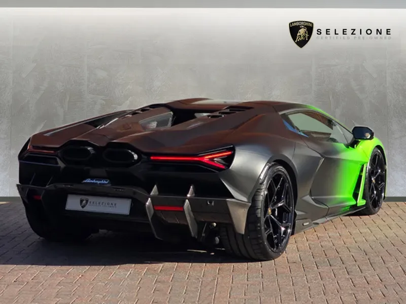 2025 Lamborghini Revuelto, 3/20
