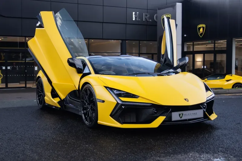 2025 Lamborghini Revuelto, 12/20