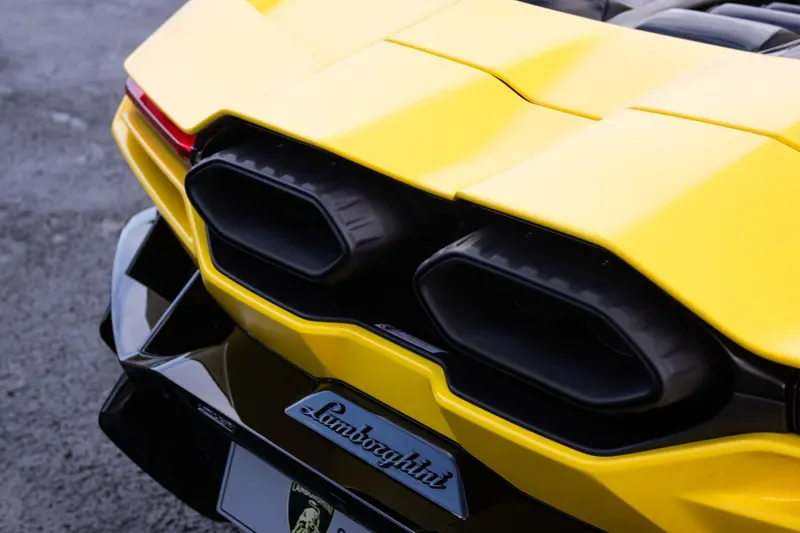 2025 Lamborghini Revuelto, 14/20