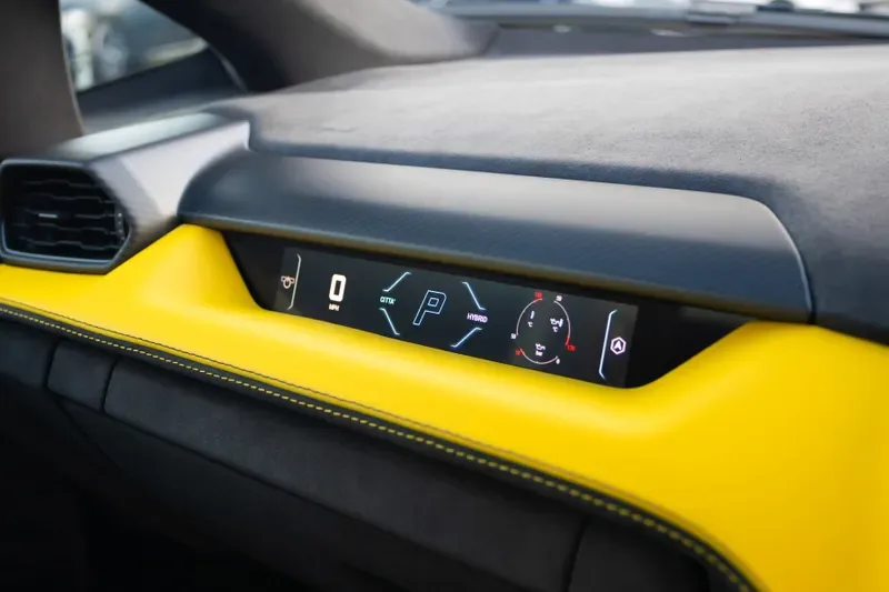 2025 Lamborghini Revuelto, 16/20