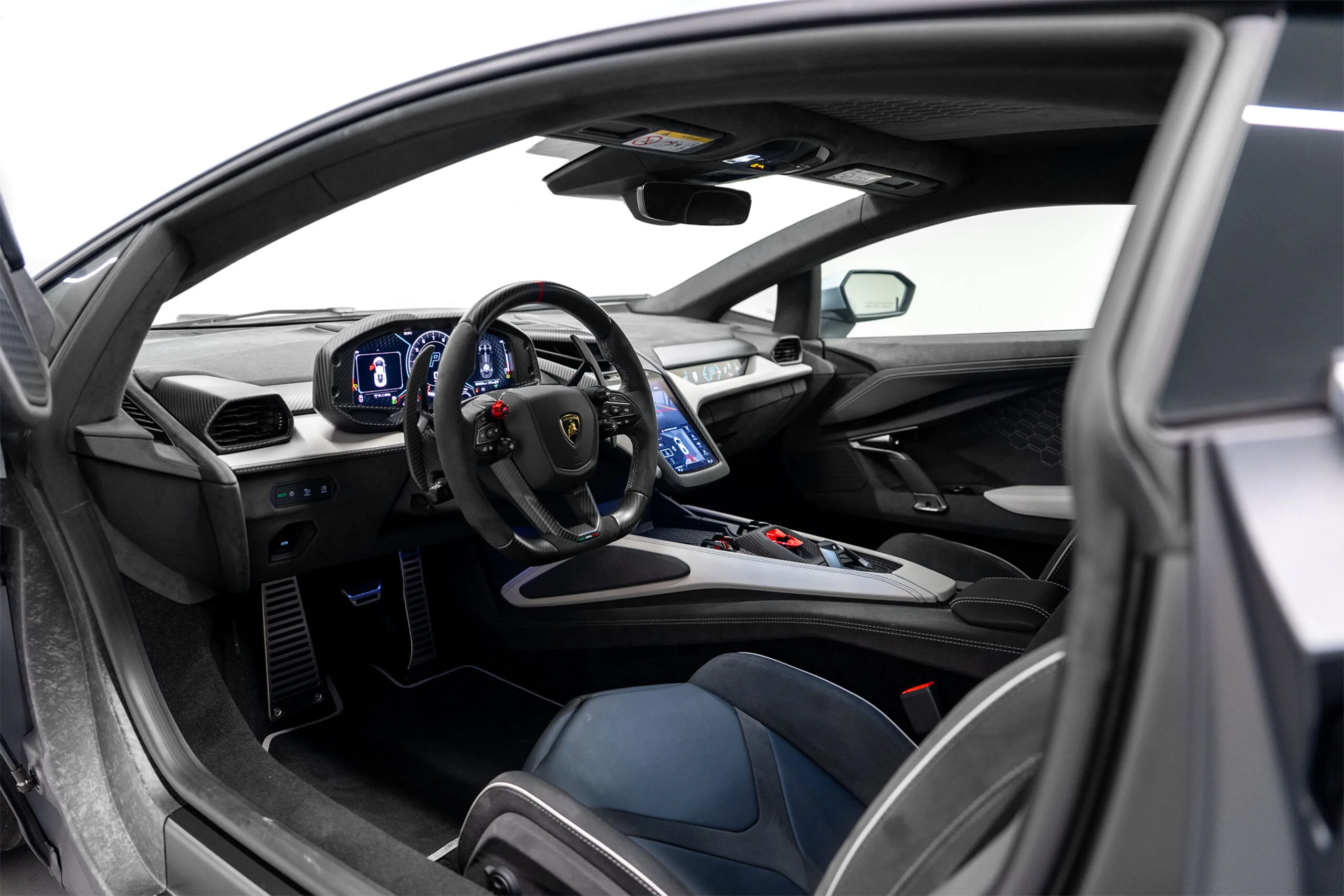 2025 Lamborghini Revuelto, 18/20