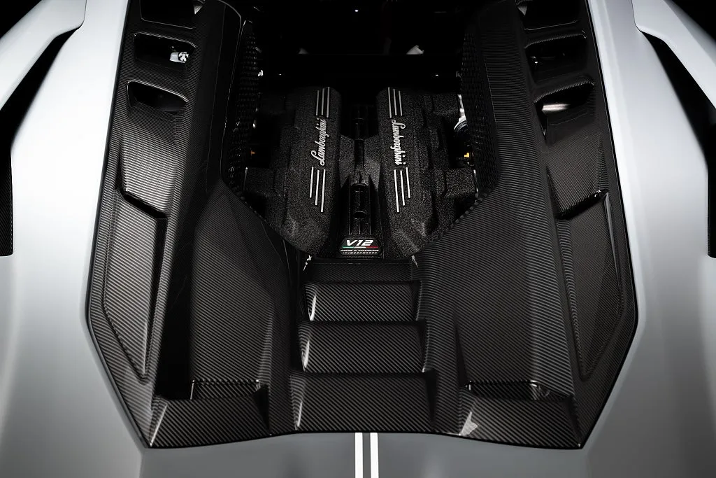2025 Lamborghini Revuelto, 14/26