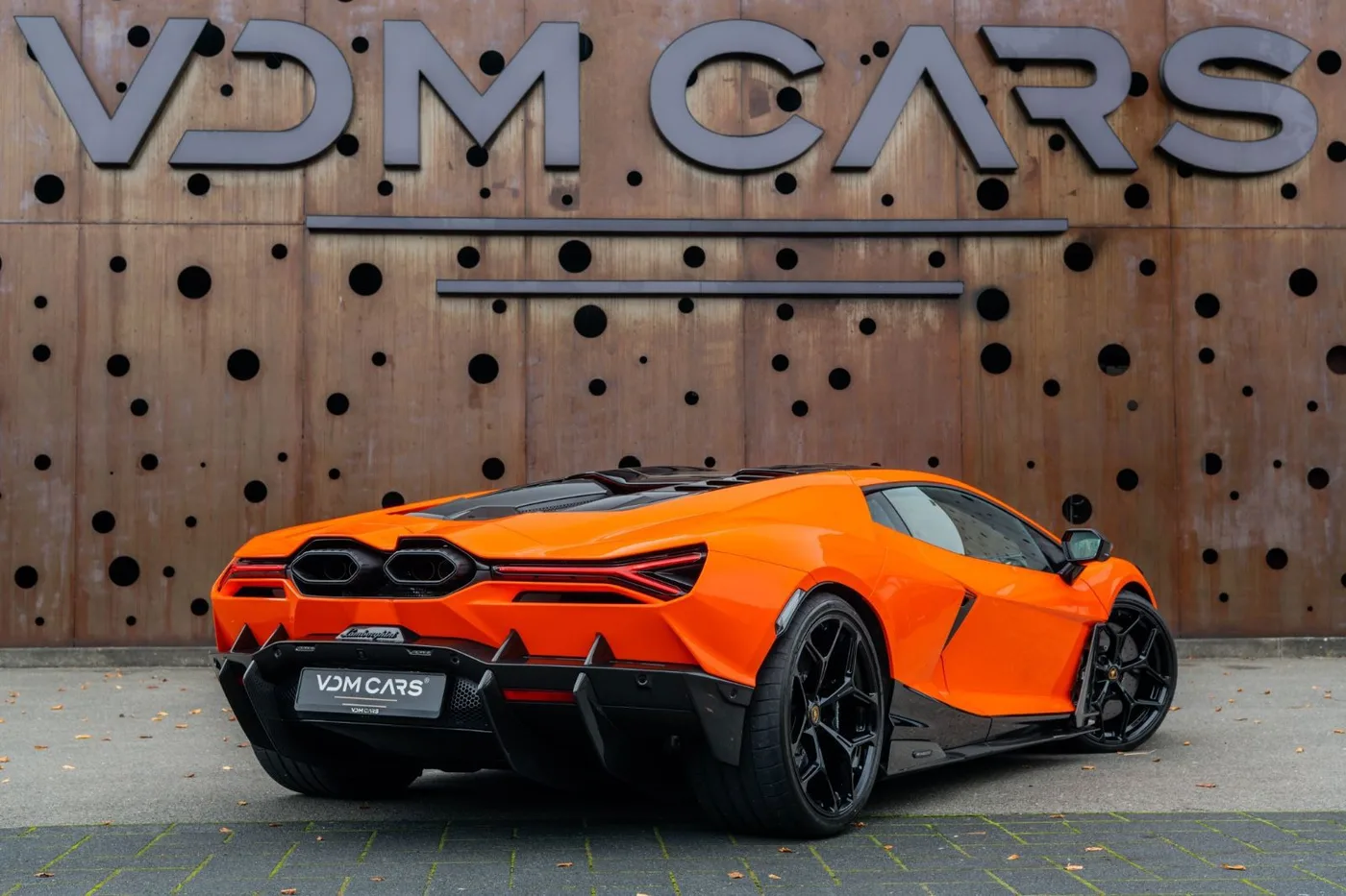 2025 Lamborghini Revuelto proposée par un spécialiste de la supercar à Gronau, Allemagne, photo 4 sur 25