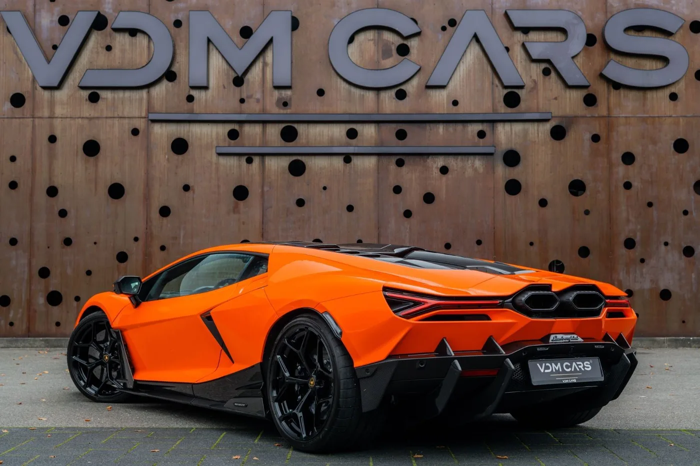 2025 Lamborghini Revuelto proposée par un spécialiste de la supercar à Gronau, Allemagne, photo 6 sur 25
