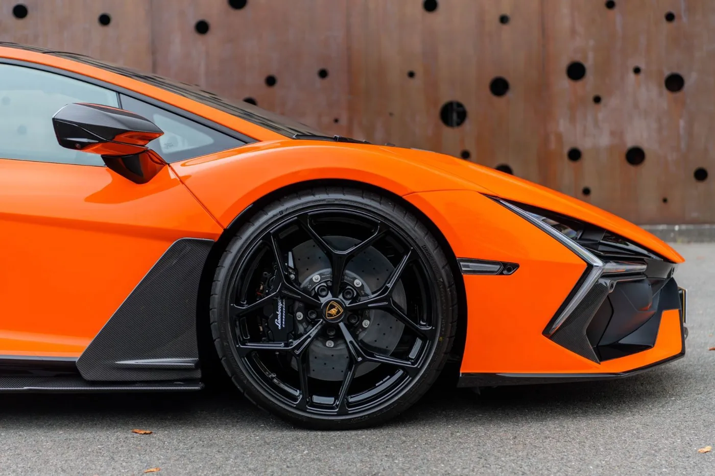 2025 Lamborghini Revuelto proposée par un spécialiste de la supercar à Gronau, Allemagne, photo 9 sur 25