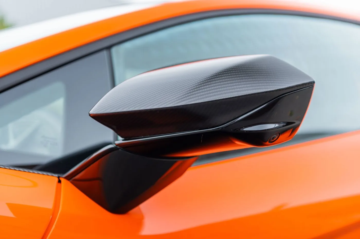 2025 Lamborghini Revuelto proposée par un spécialiste de la supercar à Gronau, Allemagne, photo 12 sur 25