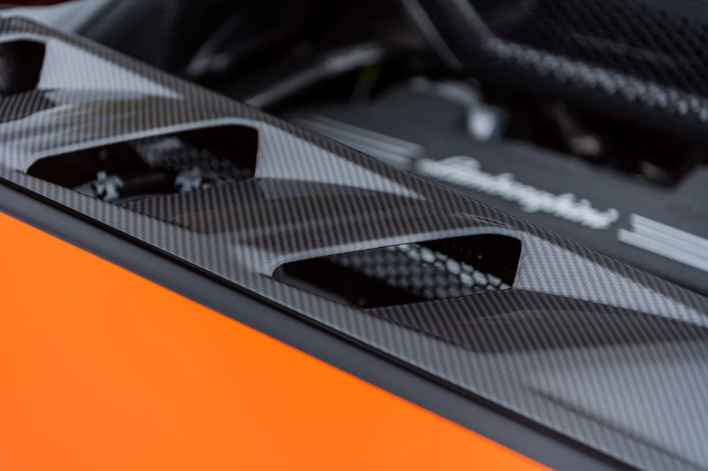 2025 Lamborghini Revuelto proposée par un spécialiste de la supercar à Gronau, Allemagne, photo 13 sur 25