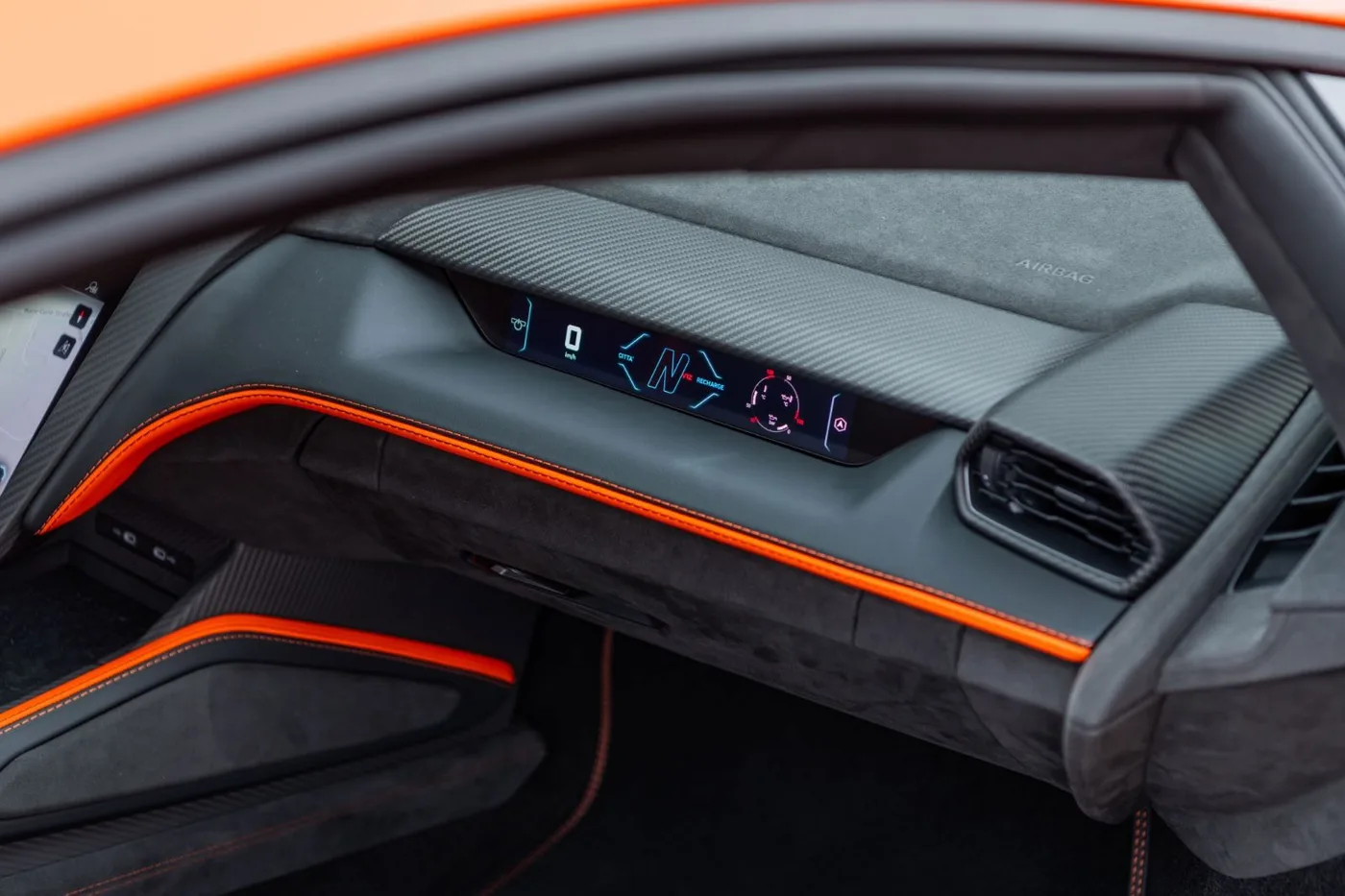 2025 Lamborghini Revuelto proposée par un spécialiste de la supercar à Gronau, Allemagne, photo 22 sur 25