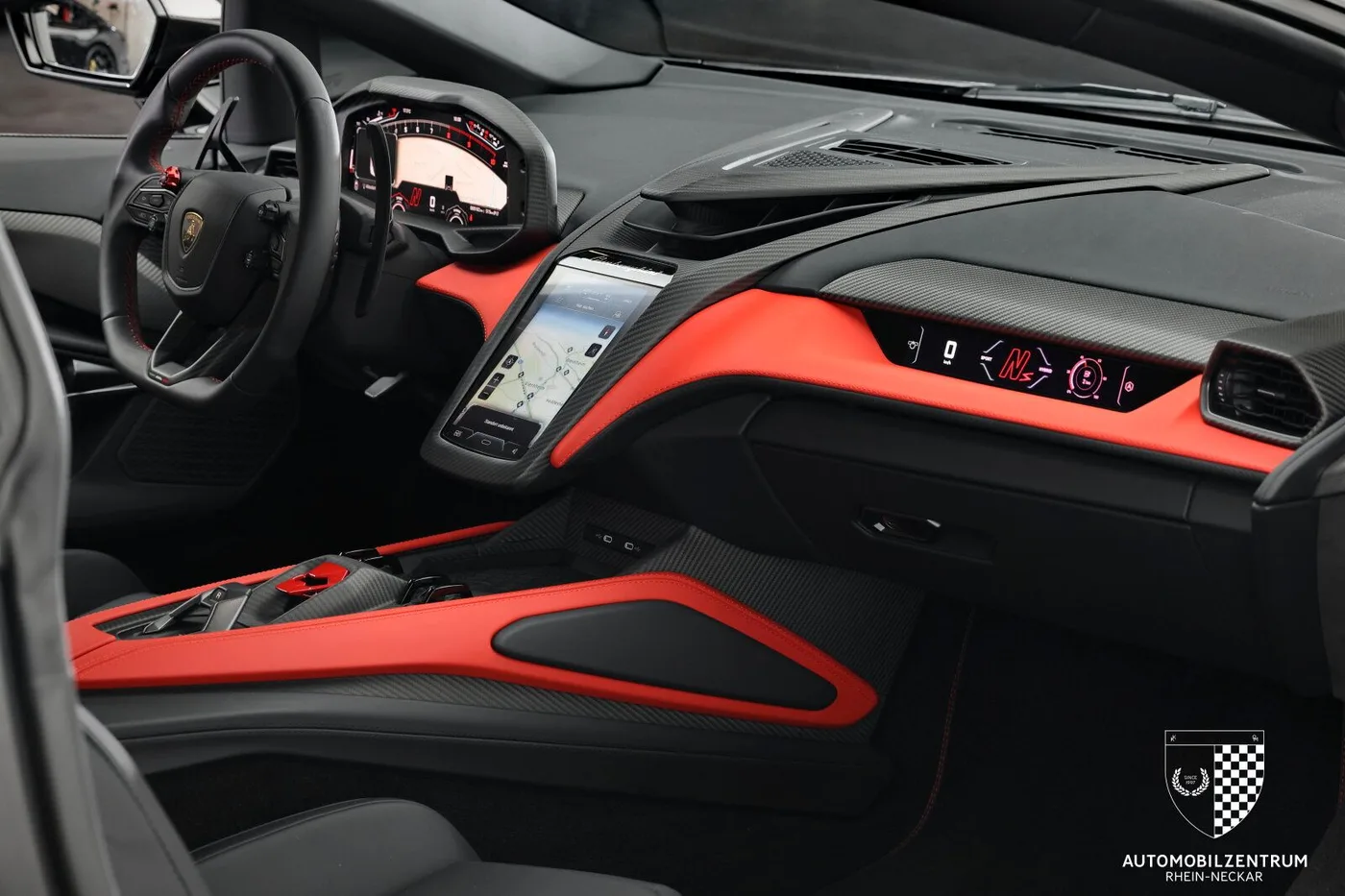 2025 Lamborghini Revuelto offered by a supercar dealer in Viernheim, Germany, photo 16 of 25