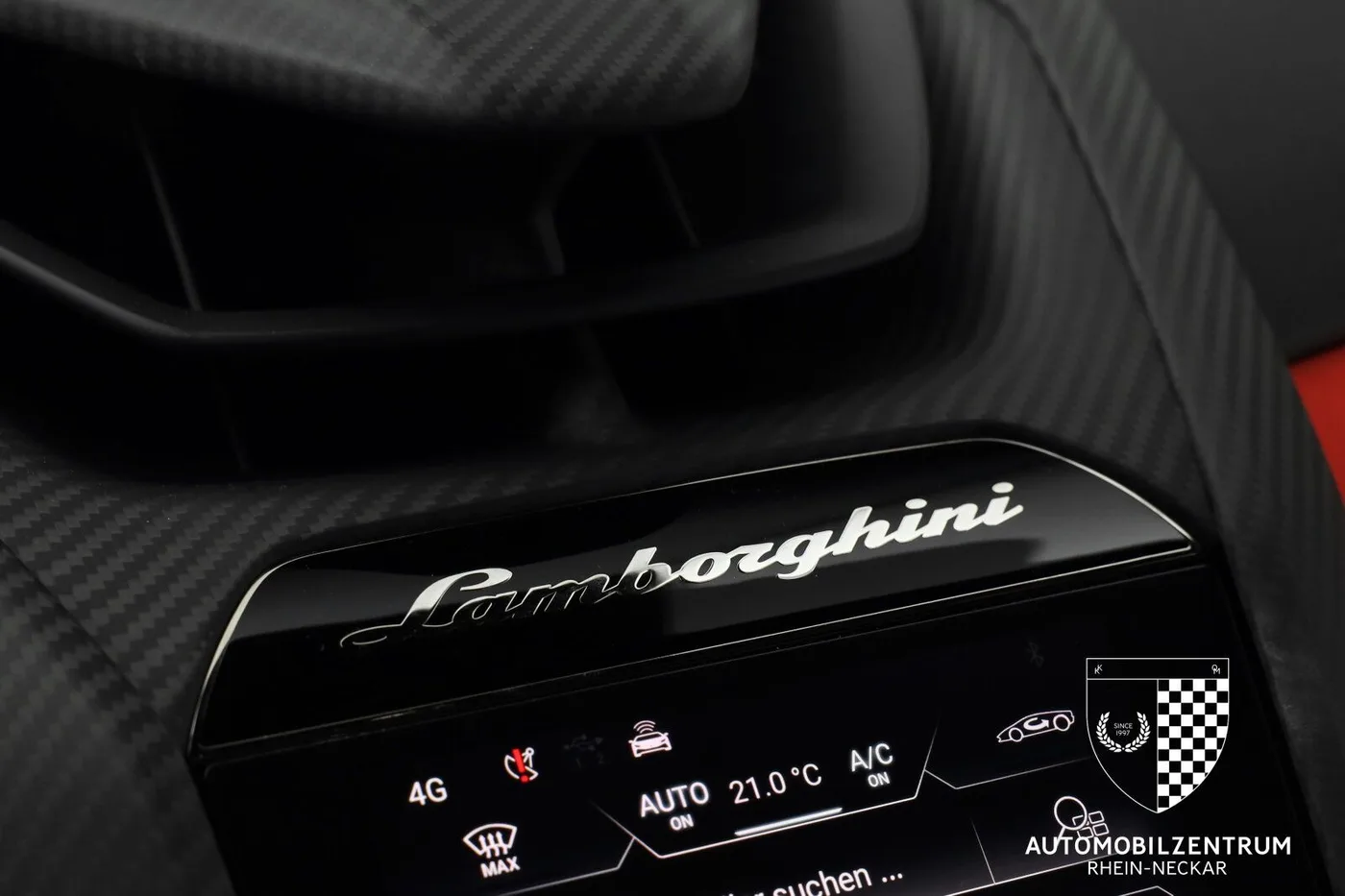 2025 Lamborghini Revuelto offered by a supercar dealer in Viernheim, Germany, photo 24 of 25