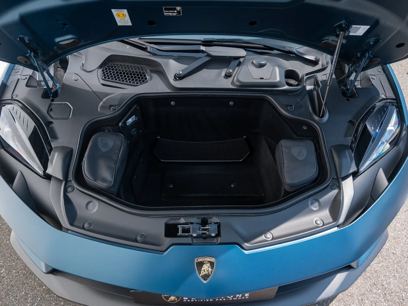 2025 Lamborghini Temerario angeboten von einem Fachhändler in Singen, Deutschland, Foto 18 von 25