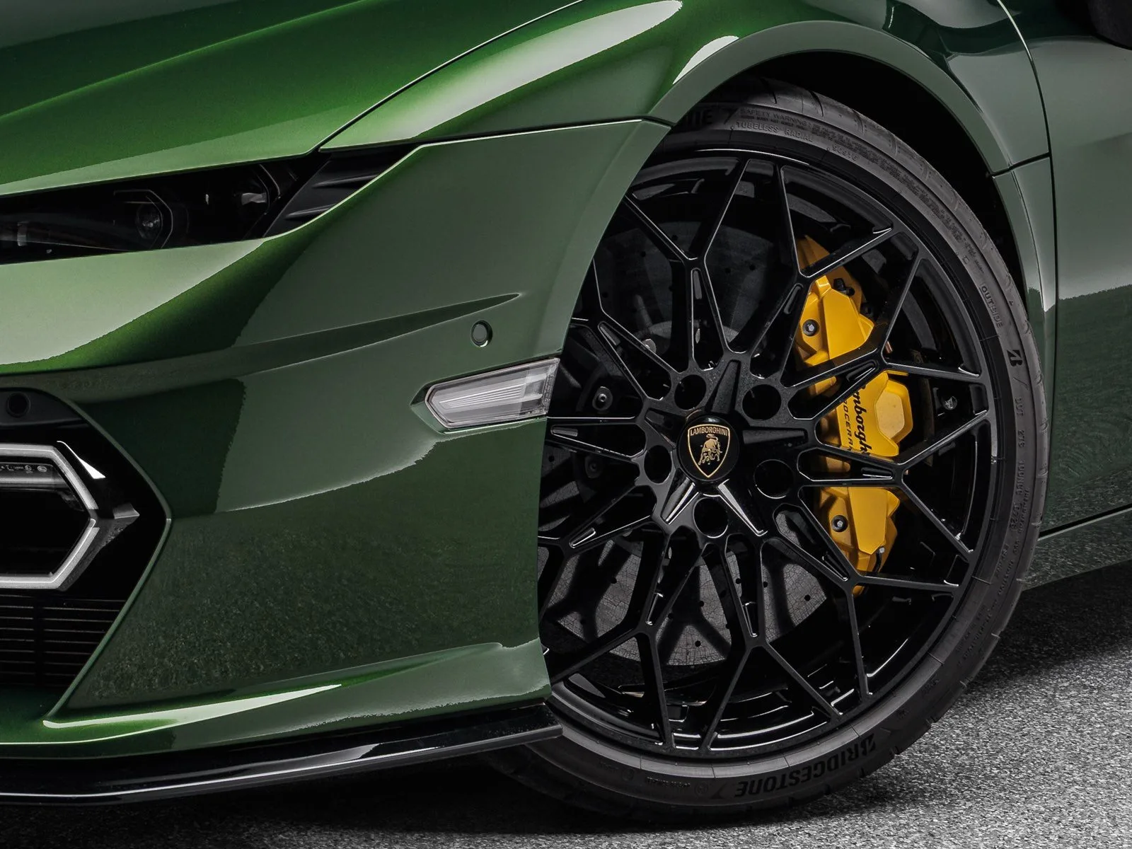 2025 Lamborghini Temerario, 17/23