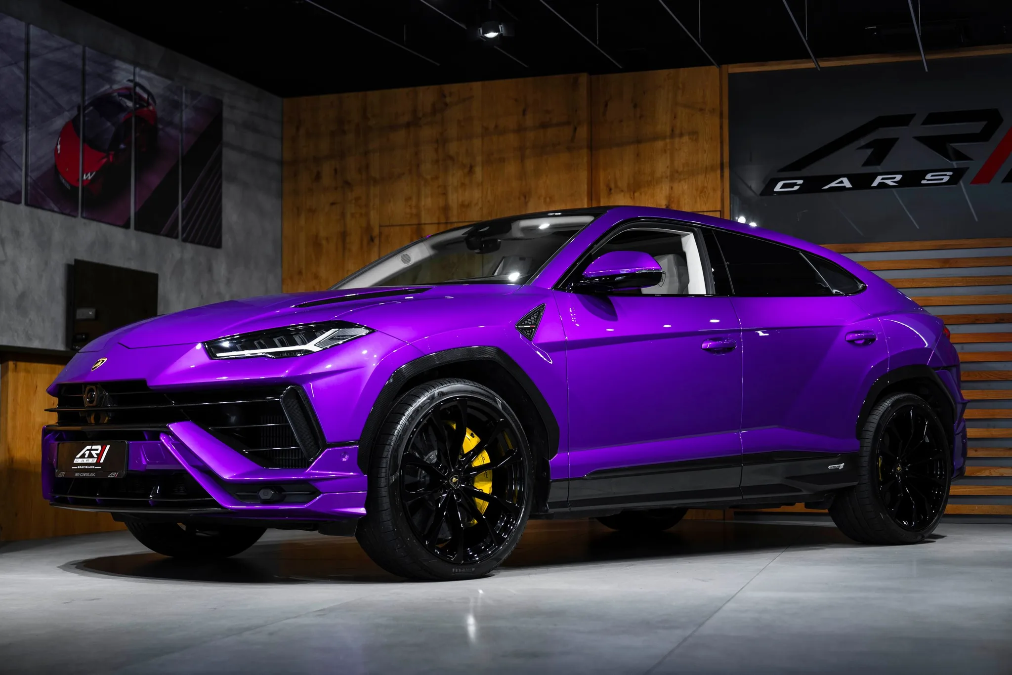 2025 Lamborghini Urus offered by a specialist dealer in Bratislava, Slovakia, main photo