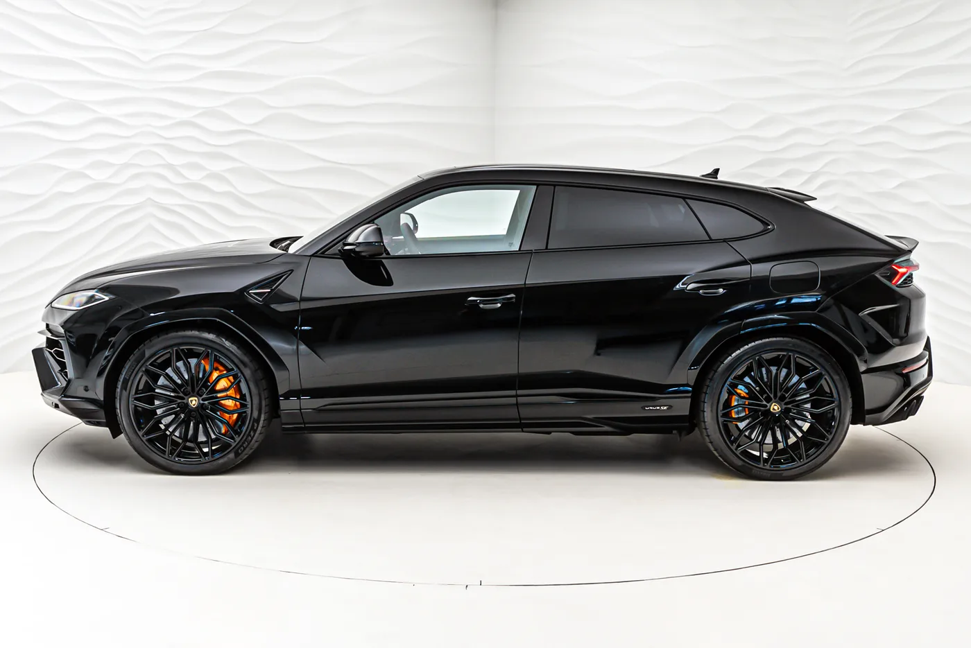 2025 Lamborghini Urus SE, Carbon-Interieurpak., Advanced 3D B&O angeboten von einem Fachhändler in Sengenthal, Deutschland, Foto 3 von 25