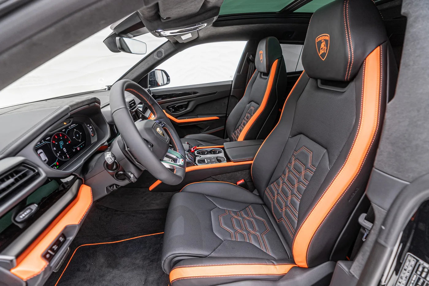 2025 Lamborghini Urus SE, Carbon-Interieurpak., Advanced 3D B&O angeboten von einem Fachhändler in Sengenthal, Deutschland, Foto 21 von 25