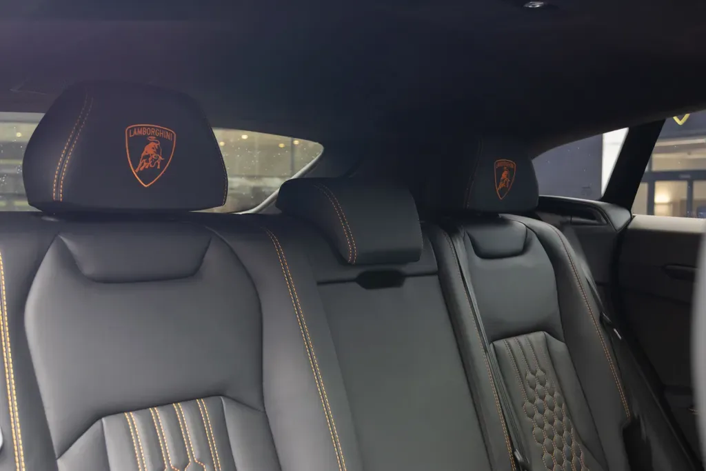 2025 Lamborghini Urus SE, 16/20