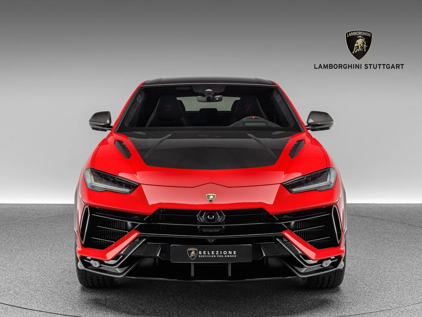 2025 Lamborghini Urus Performante offered by a specialist dealer in Böblingen, Germany, photo 2 of 15