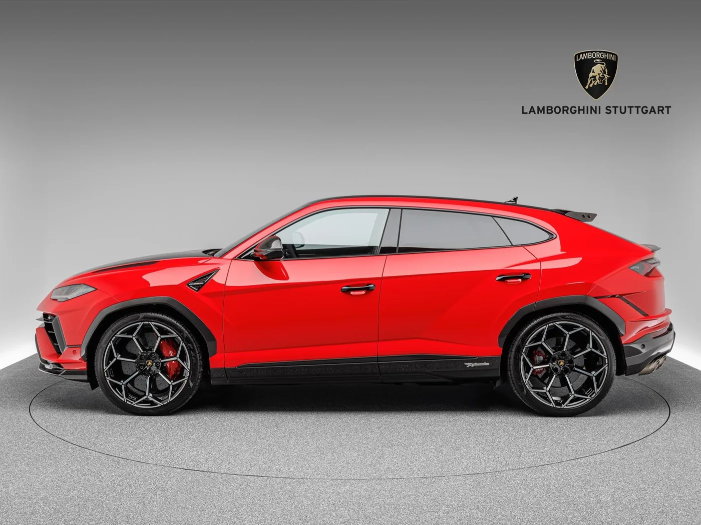 2025 Lamborghini Urus Performante offered by a specialist dealer in Böblingen, Germany, photo 3 of 15