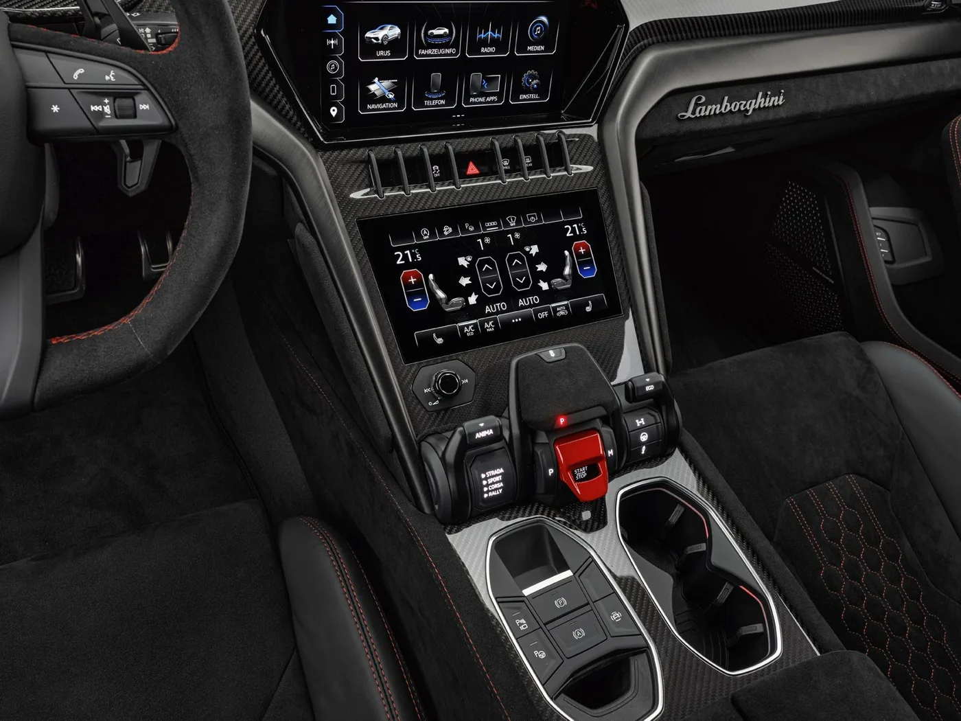 2025 Lamborghini Urus Performante offered by a specialist dealer in Böblingen, Germany, photo 9 of 15