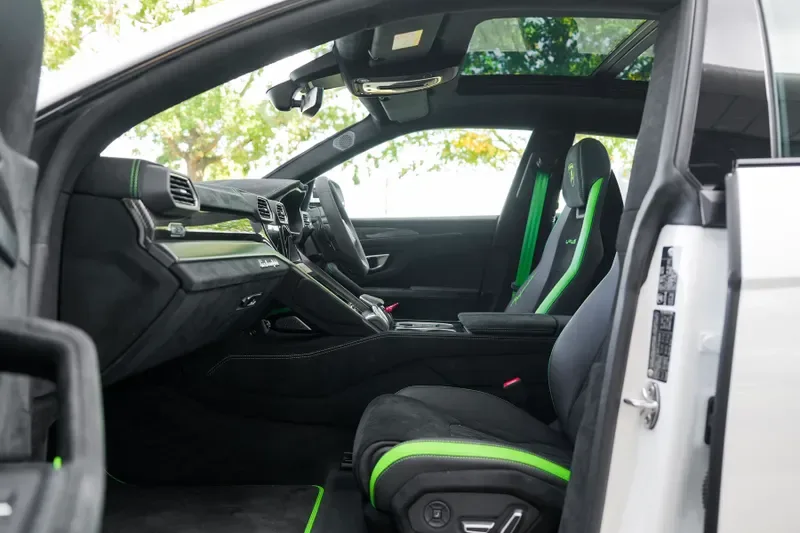 2025 Lamborghini Urus Performante, 6/20