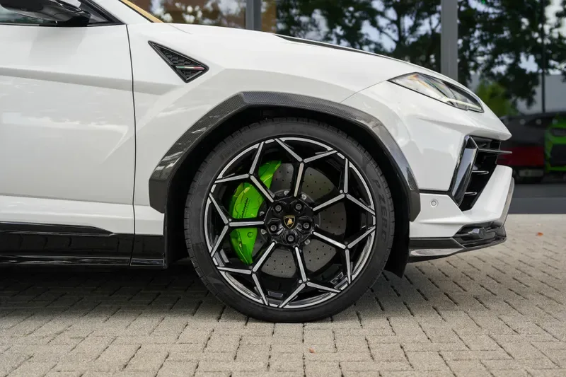 2025 Lamborghini Urus Performante, 9/20