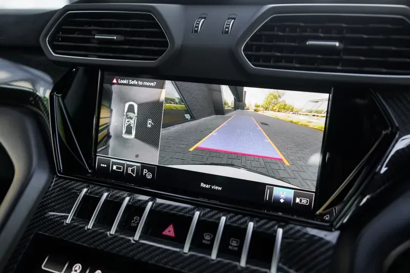 2025 Lamborghini Urus Performante, 15/20