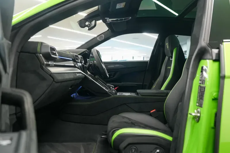 2025 Lamborghini Urus Performante, 6/20